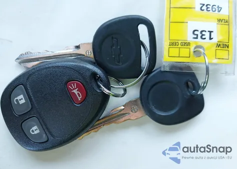 2010 Chevrolet Silverado 1500 Ls из США, поврежденный, VIN 1GCSKREA6AZ114932